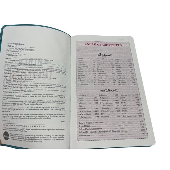 NIV Bible for Teen Girls, Leathersoft “Growing in Faith, Hope, & Love” with Box - Picture 3 of 7